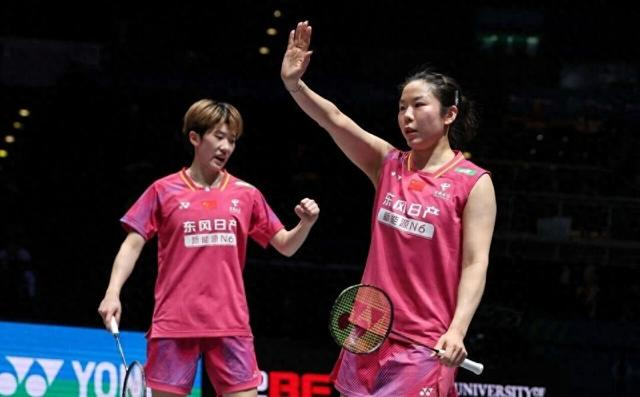 pg电子河南站-国羽2冠2亚收官瑞士赛！贾一凡/张殊贤内战再输球|李芳|田中|瑞士羽毛球公开赛|瑞士公开赛|男单决赛_新浪体育_新浪新闻